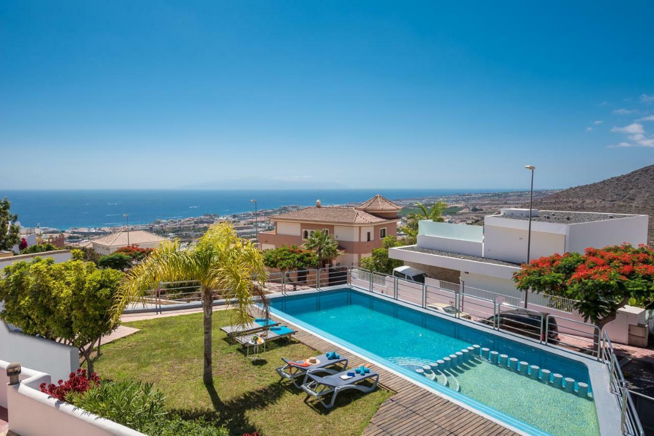 2 Charming Villa Private Pool And Sea View Costa Adeje  Exteriör bild
